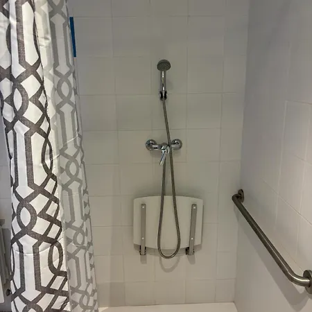 אכסניה El Muro Monforte de Moyuela
